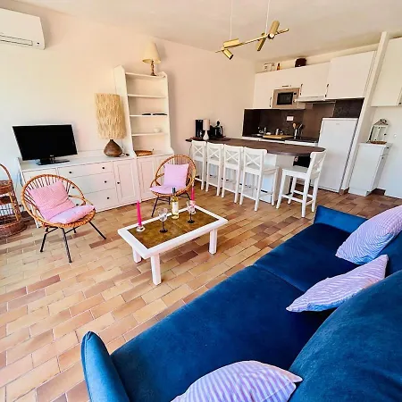 Bel T1bis 4 Couchages Avec Piscine En Copropriété * Bandol